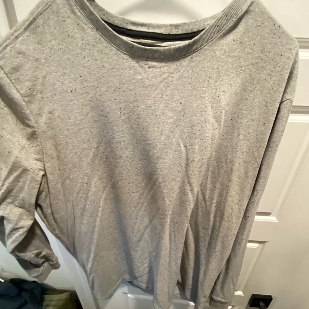 2XL speckled Gray A-frame light sweater!